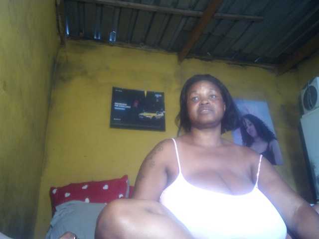 Melonboobs1's BongaCams show and profile