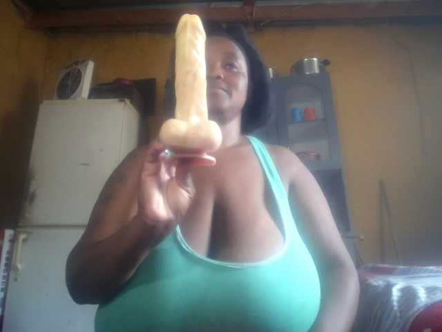 Melonboobs1 live cam