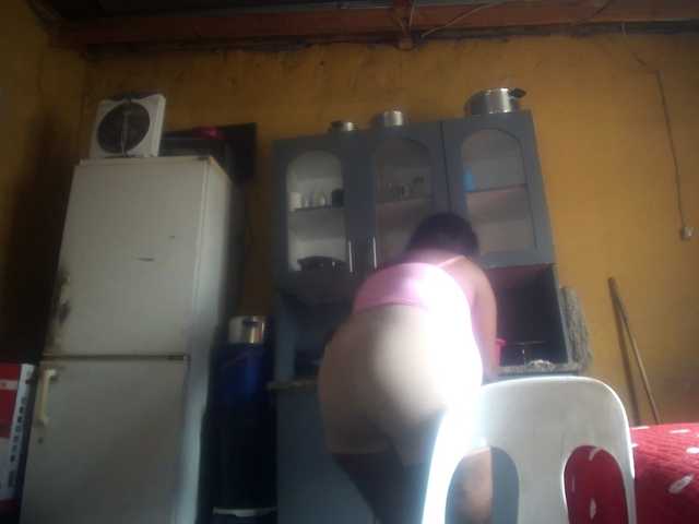 Melonboobs1's BongaCams show and profile