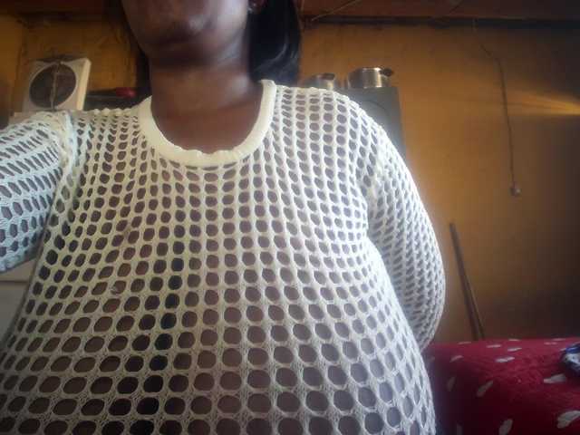 Melonboobs1's BongaCams show and profile