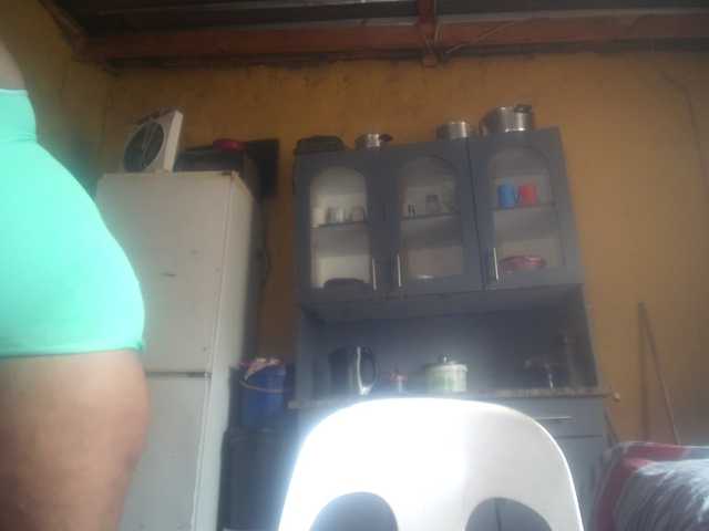 Melonboobs1's BongaCams show and profile