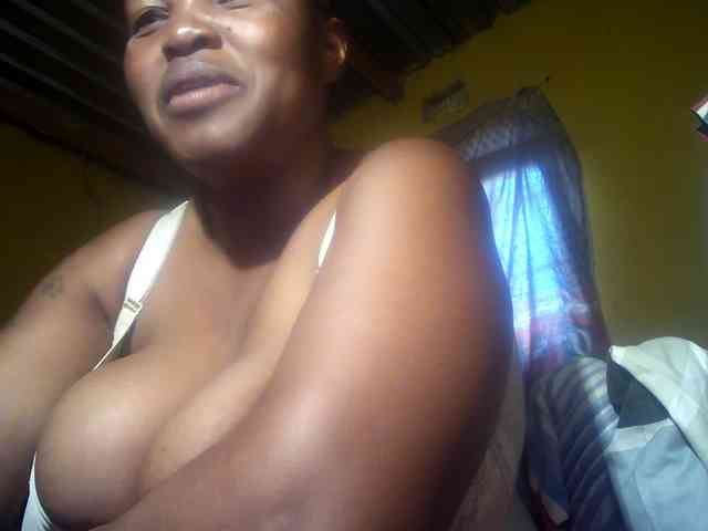 Melonboobs1 webcam
