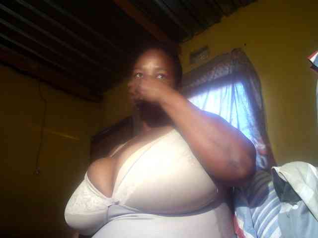 Melonboobs1 webcam