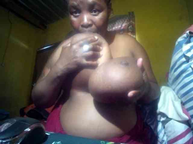 Melonboobs1 webcam