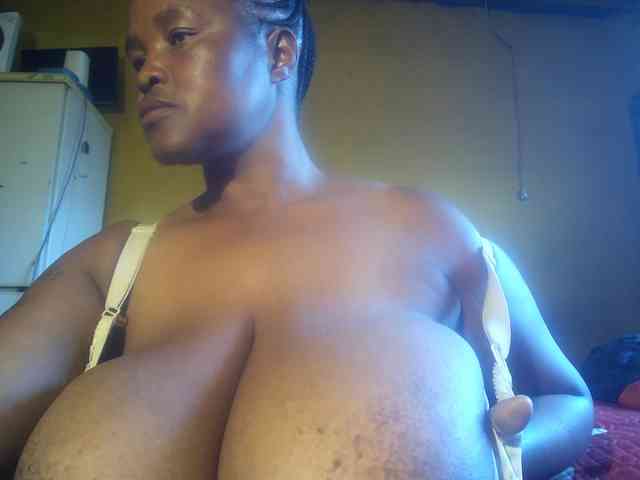 Melonboobs1 webcam