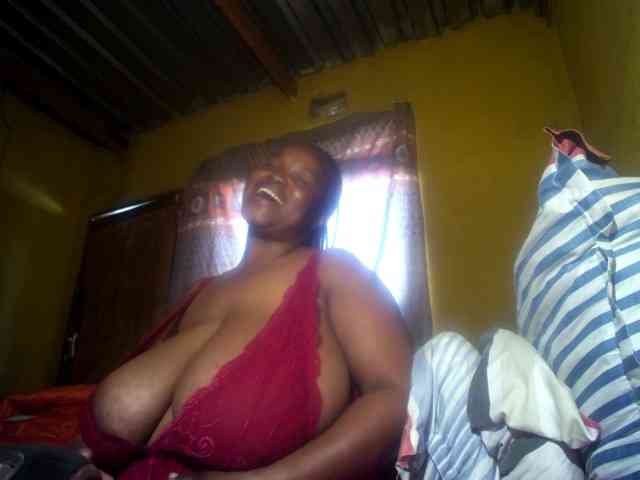 Melonboobs1 webcam