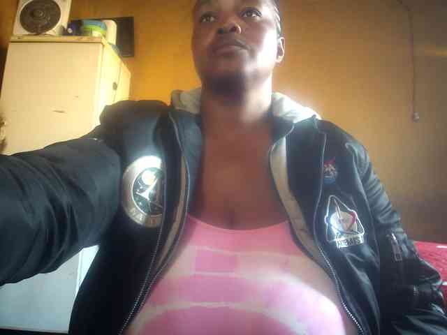 Melonboobs1 webcam