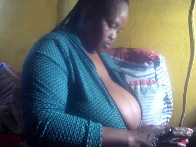 Melonboobs1 webcam