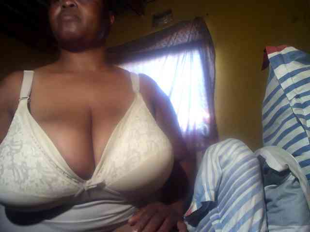 Melonboobs1 webcam