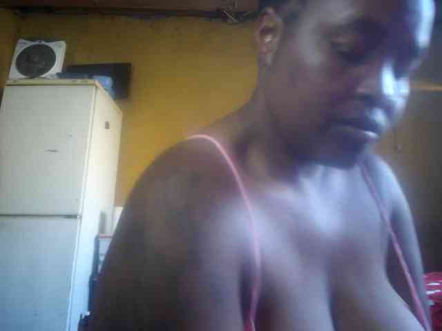 Melonboobs1 webcam