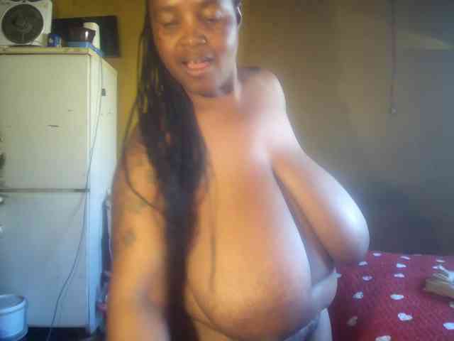 Melonboobs1 webcam