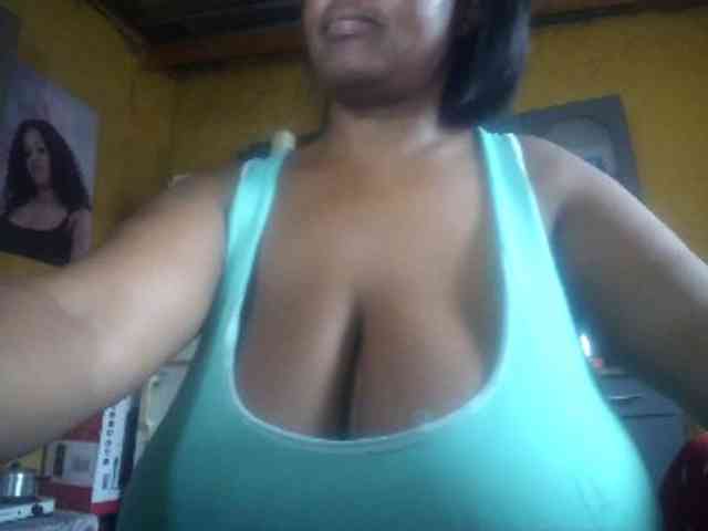 Melonboobs1 webcam