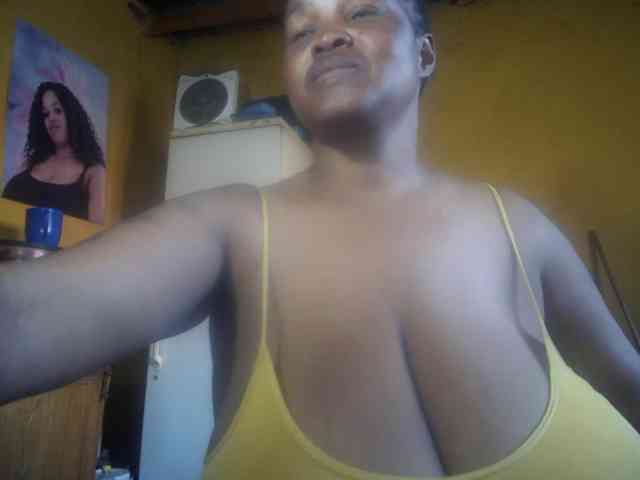 Melonboobs1 webcam