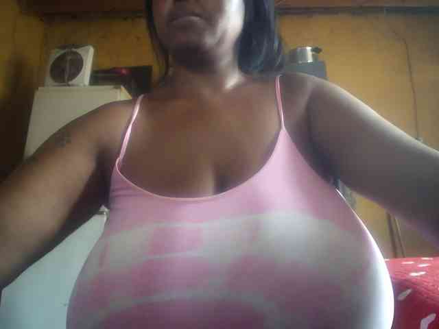 Melonboobs1 Melonboobs1