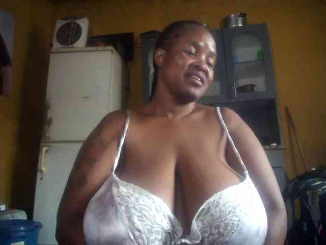 Melonboobs1 Melonboobs1