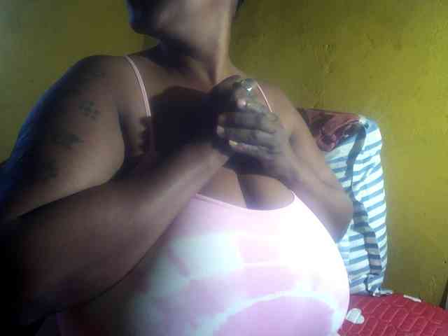 Melonboobs1 webcam