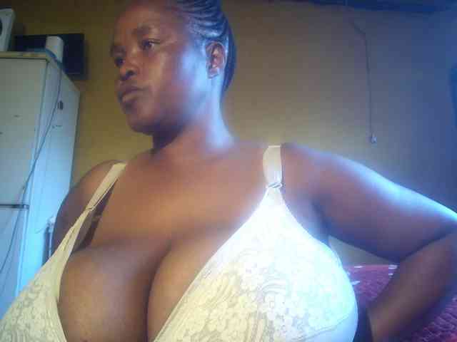 Melonboobs1 webcam