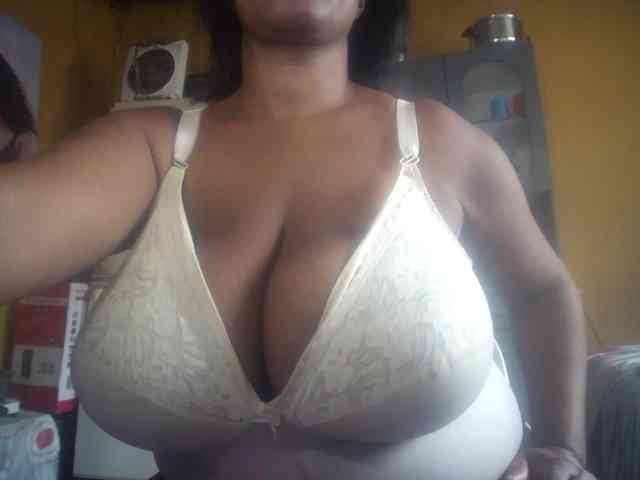 Melonboobs1 webcam
