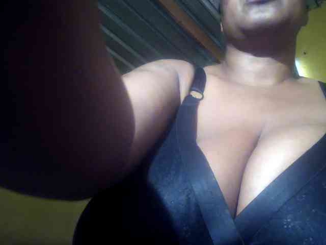 Melonboobs1 webcam