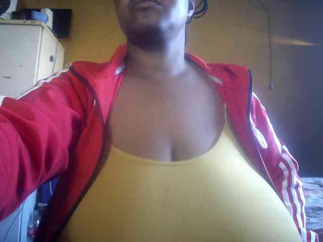 Melonboobs1 webcam