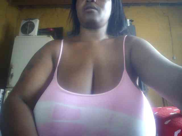 Melonboobs1 webcam