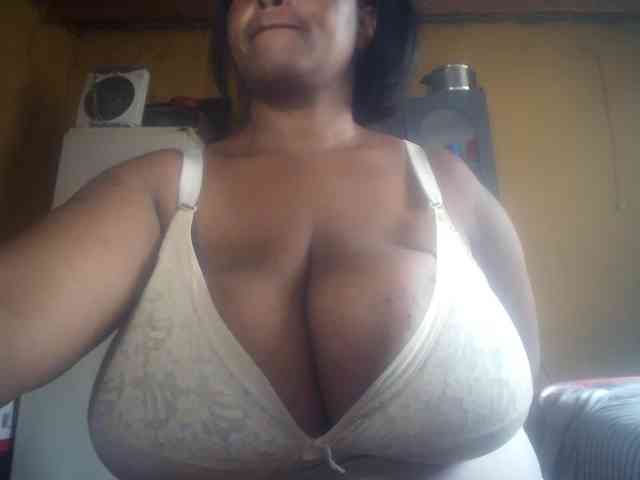 Melonboobs1 webcam