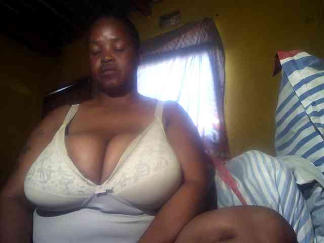 Melonboobs1 webcam