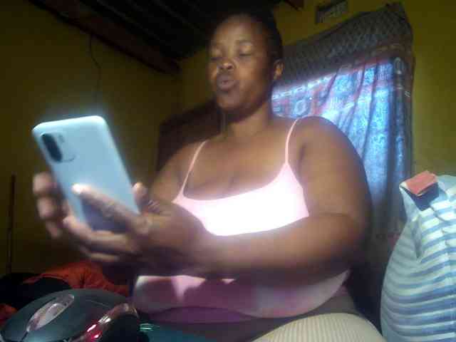 Melonboobs1 webcam