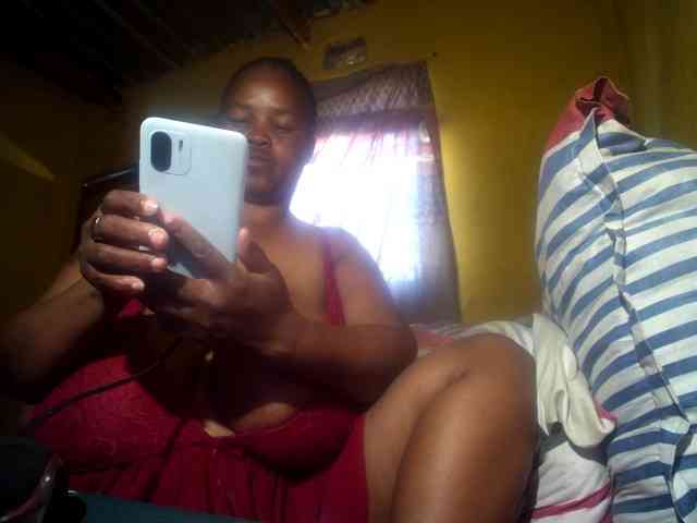 Melonboobs1 webcam