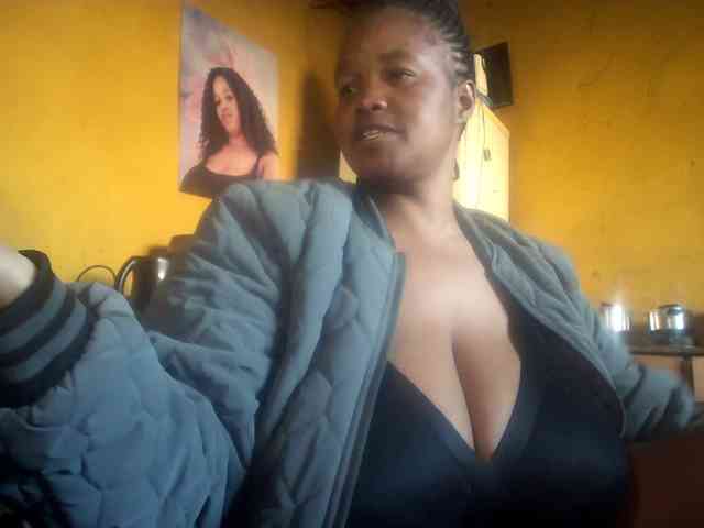 Melonboobs1 webcam