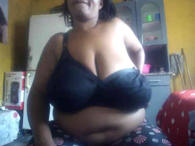 Melonboobs1 Live Webcam on BongaCams