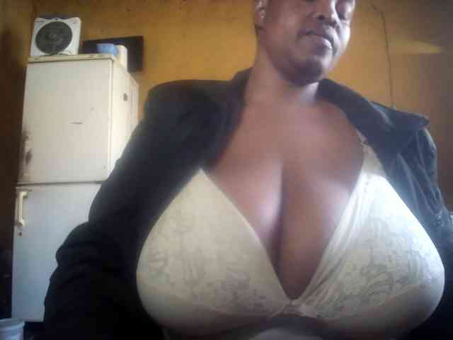Melonboobs1 webcam