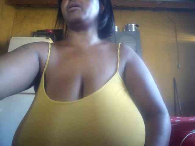 Melonboobs1 Melonboobs1