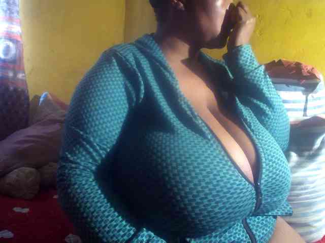 Melonboobs1 webcam