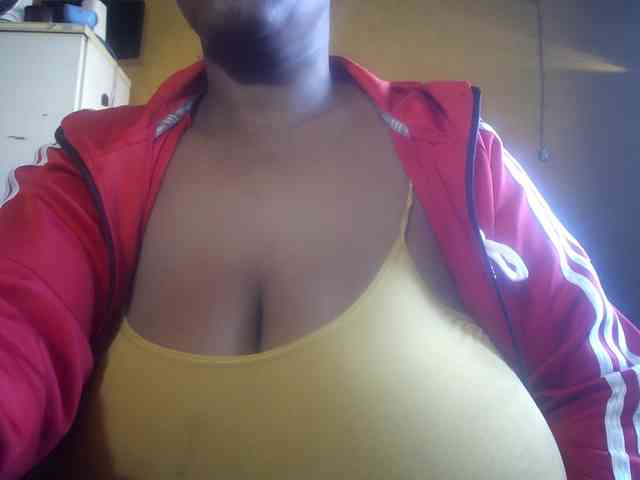 Melonboobs1 webcam