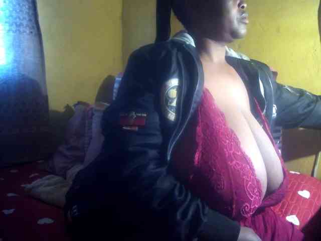 Melonboobs1 webcam