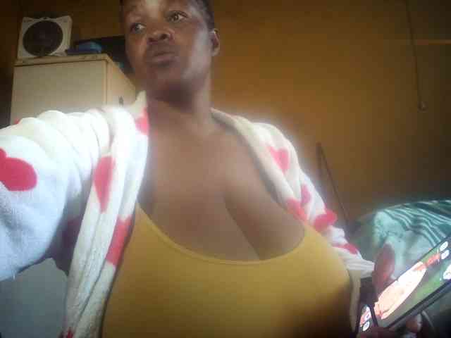 Melonboobs1 webcam
