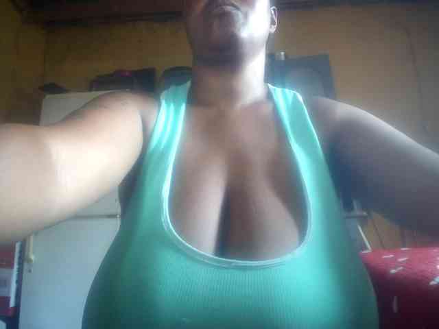 Melonboobs1 Melonboobs1