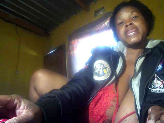 Melonboobs1 webcam