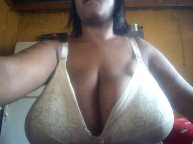 Melonboobs1 Melonboobs1