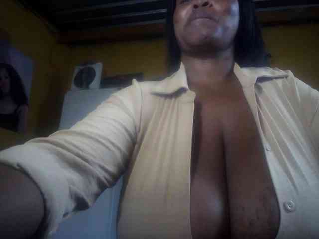 Melonboobs1 Melonboobs1