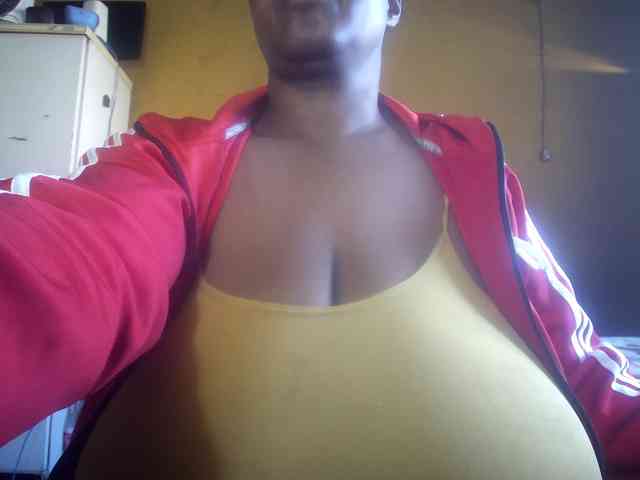 Melonboobs1 webcam