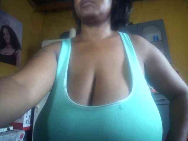 Melonboobs1 Melonboobs1