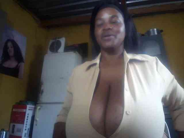 Melonboobs1 Melonboobs1