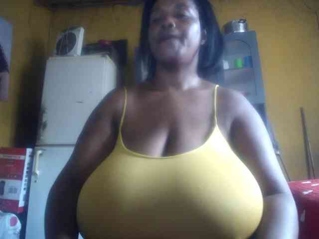 Melonboobs1 Melonboobs1