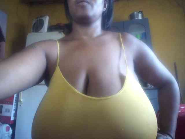 Melonboobs1 webcam