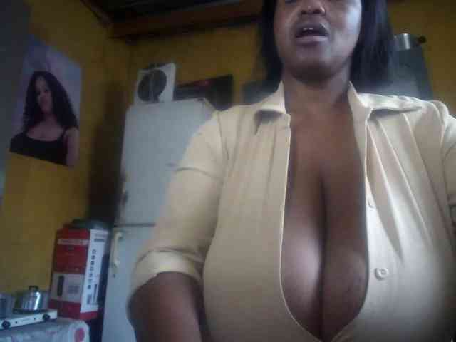 Melonboobs1 Melonboobs1