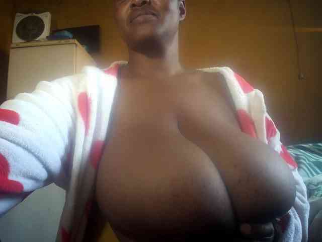 Melonboobs1 webcam