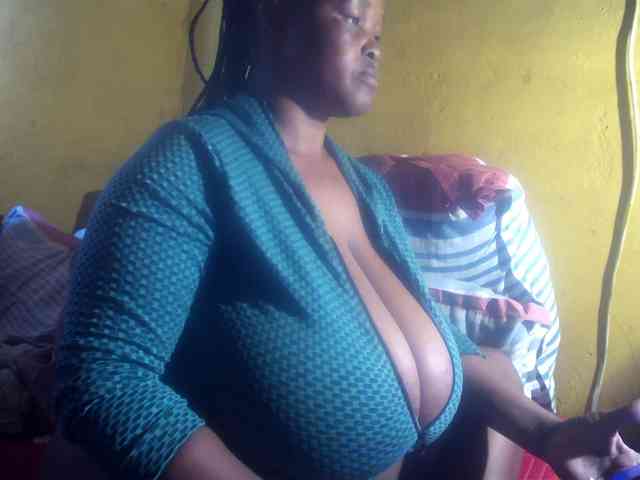 Melonboobs1 webcam