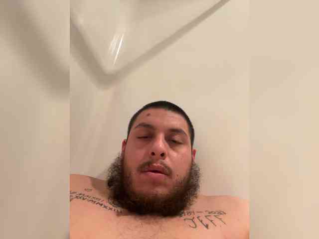TreeDick98 Live Webcam on BongaCams